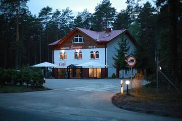 Фотографии Отель Hotel Jerevan г. Друскининкай (Литва) №3 Фото Отель Hotel Jerevan г. Друскининкай 3