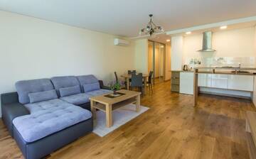 Фото номера Апартаменты с балконом Апартаменты Violetos Lux Apartamentai г. Друскининкай 26