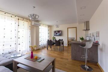 Фото номера Апартаменты с балконом Апартаменты Violetos Lux Apartamentai г. Друскининкай 23