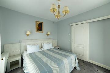 Фото номера Семейный номер (для 2 взрослых и 1 ребенка) Апарт-отели Art Hotel г. Друскининкай 3