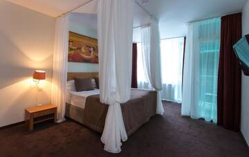 Фото номера Апартаменты Делюкс Отель UPA MEDEA SPA г. Друскининкай 19