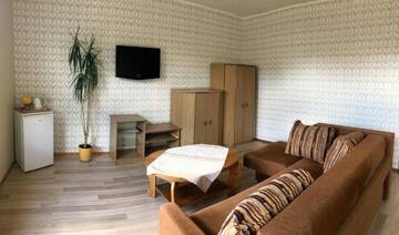 Фото номера Двухместный номер с 2 отдельными кроватями Гостевой дом Guest House Eurista г. Друскининкай 12