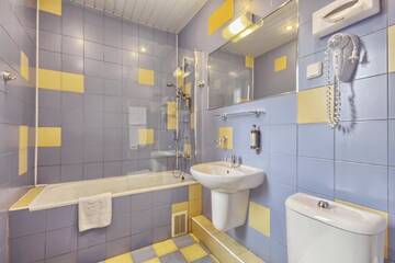 Фото номера Роскошный четырехместный номер Отель Inza Hotel г. Друскининкай 6