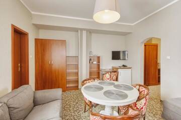 Фото номера Роскошный четырехместный номер Отель Inza Hotel г. Друскининкай 3