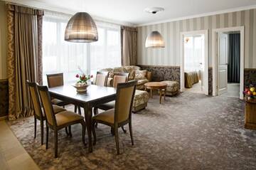 Фото номера Роскошные апартаменты с 2 спальнями Апартаменты Ursula Royal Apartments г. Друскининкай 12